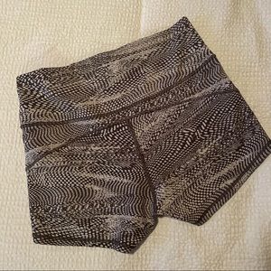 Lululemon shorts size 10